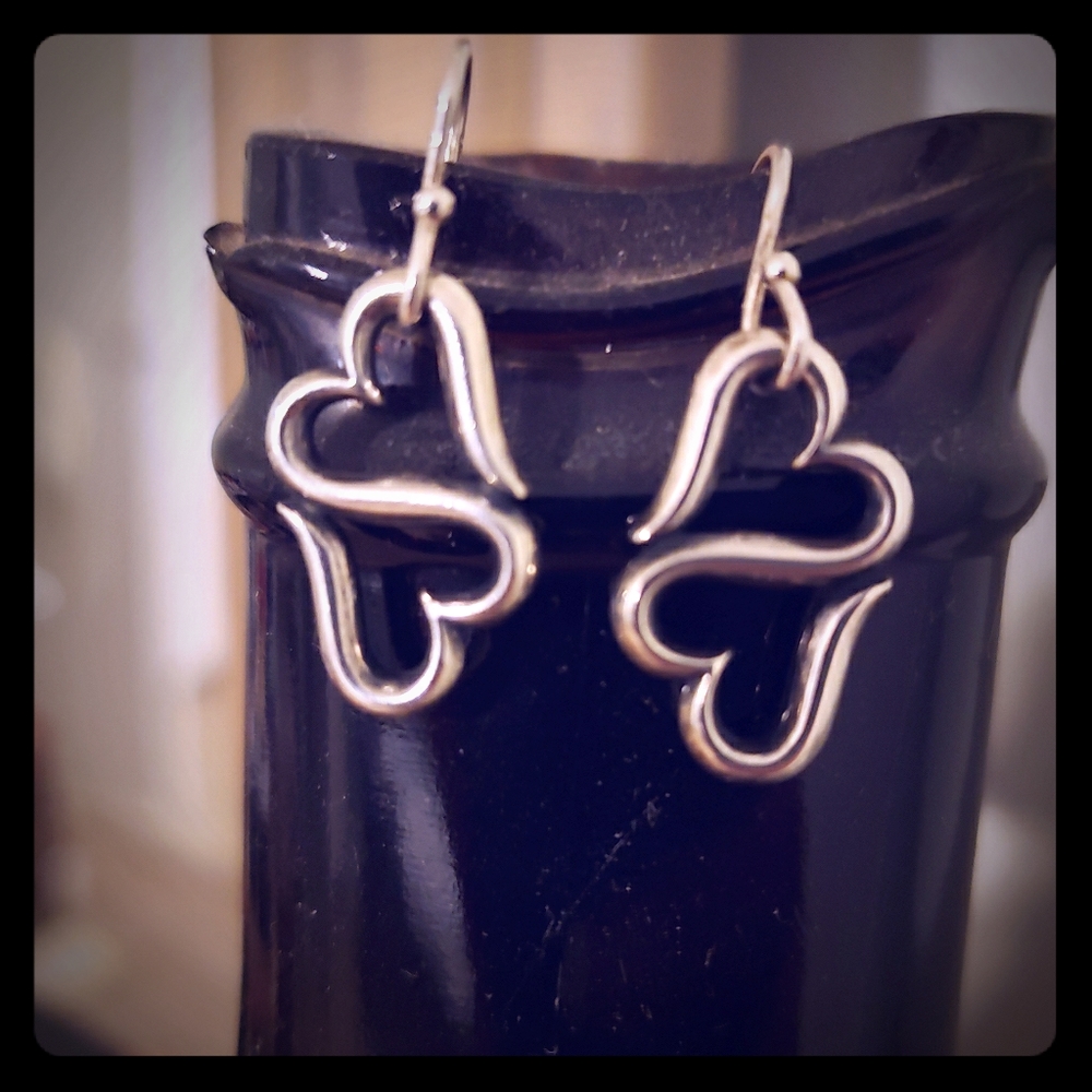 James Avery Heart to Heart ear hooks